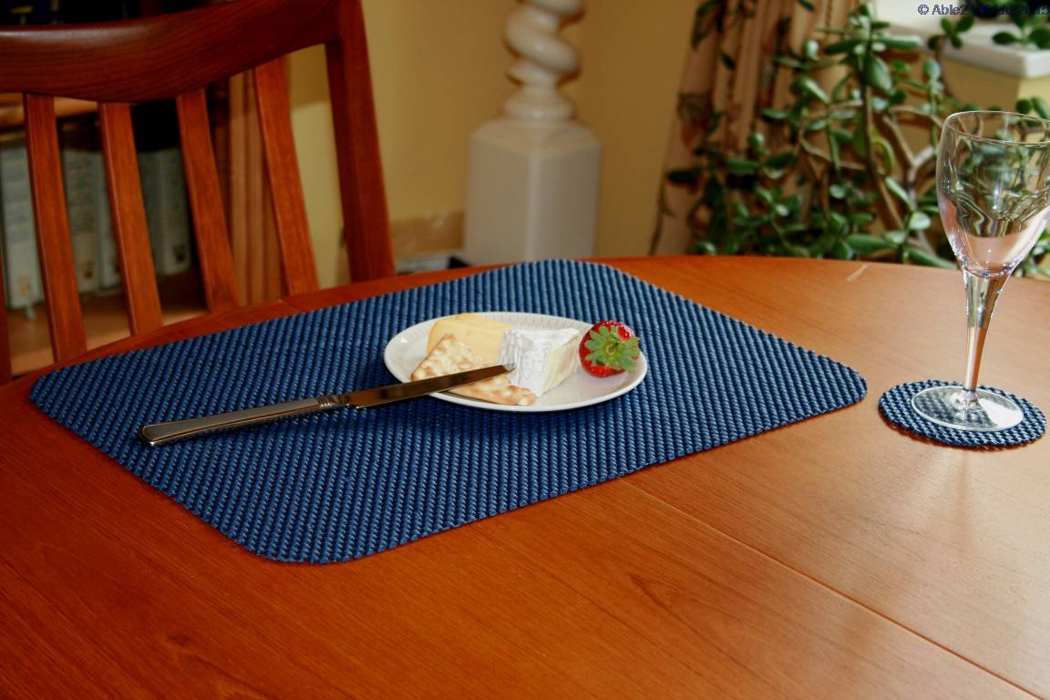 StayPut Anti-Slip Fabric Tablemat and Coaster Set